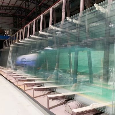 大型硬化ガラスパネル 細磨された縁 3mm 4mm 5mm 6mm 8mm 硬化ガラス 12mm 窓とドアのための硬化ガラス