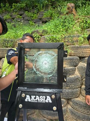 銀行などの先進的な防盗分野でのカスタマイズされた防弾ガラスの使用をサポートします