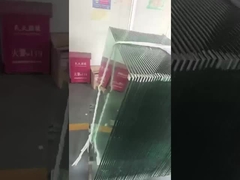 オーダーメイドで硬化されたガラス