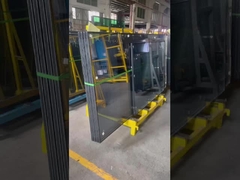 カーテン壁用の反射型隔熱ガラス